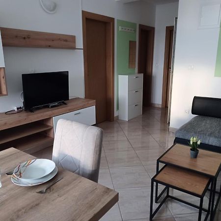 Apartmani Suncev Sjaj Rtina Luaran gambar