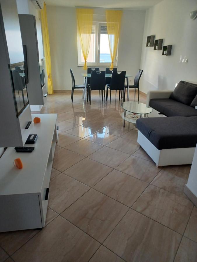 Apartmani Suncev Sjaj Rtina Luaran gambar