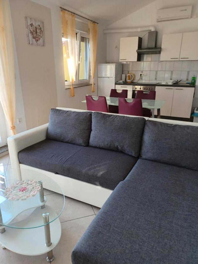 Apartmani Suncev Sjaj Rtina Luaran gambar